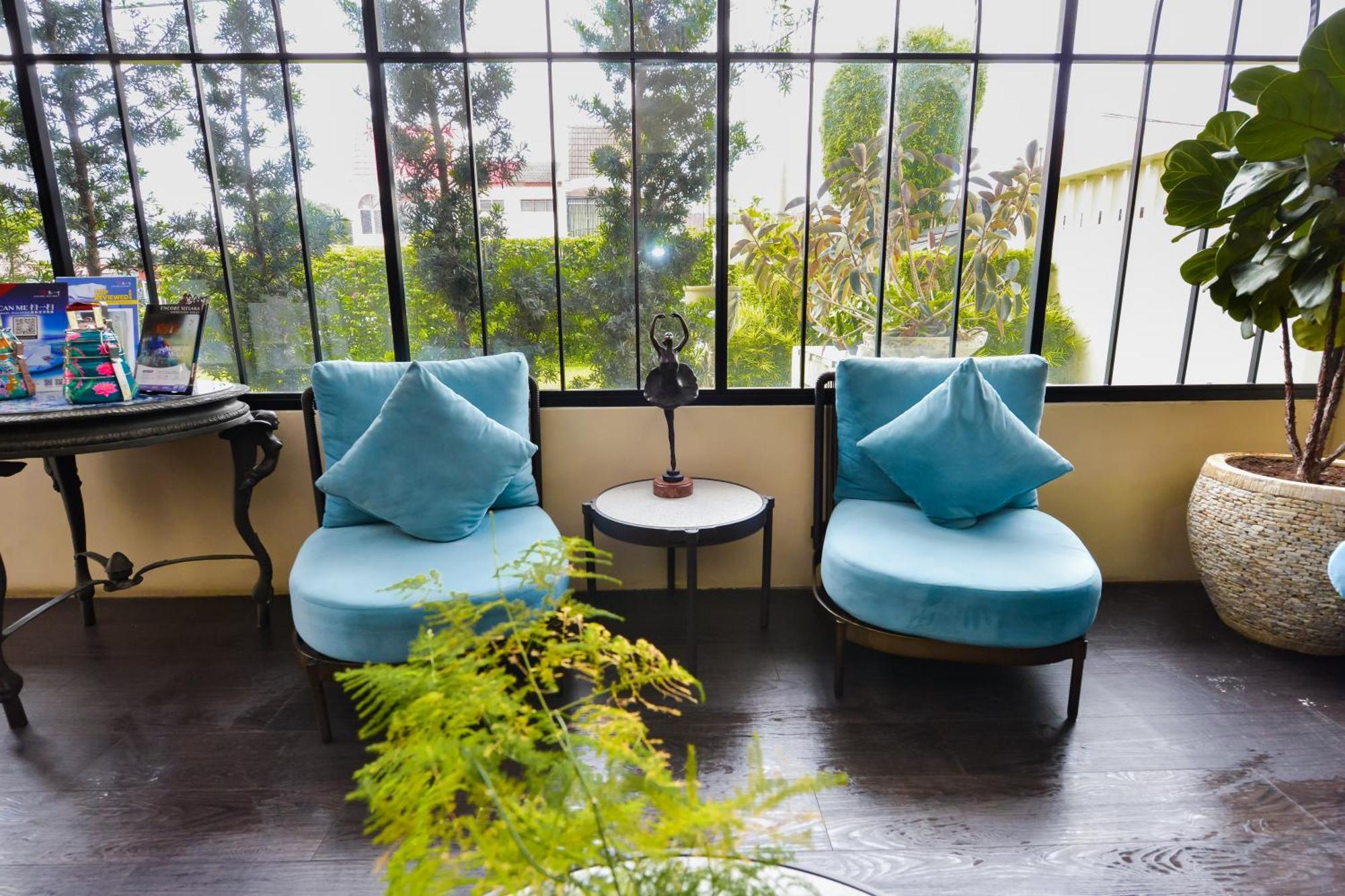 Sojourn Spa Hotel Melaka Exterior photo